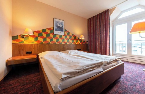 Korntal-Munchigan Lit Et Petit-Déjeuner | enjoyHotel garni Korntal Stuttgart