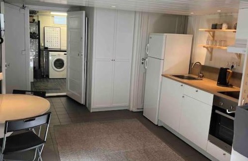 Jonkoping Appartement | Enkelt boende med närhet till centrala Jönköping.