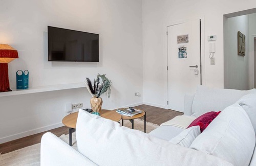 Quartier des Libertes - Vrijheidswijk Appartement | Enseignement II - Two Bedroom Apartment, Sleeps 4