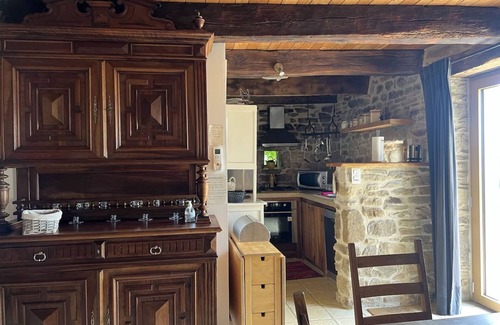 Lacapelle-Segalar Villa | Ensemble de 3 maisons en pierre avec piscine chauffée