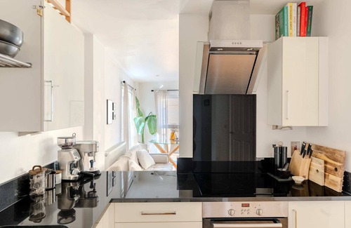 Thornton Appartement | Ensuite, Clapham, Full Kitchen, Self Check-In