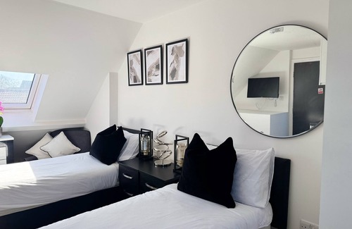 Lower Edmonton Lit Et Petit-Déjeuner | Ensuite Deluxe Room with Shower