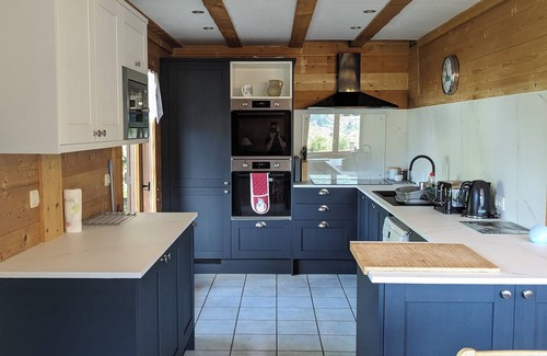 Montriond Chalet De Ski | Jacuzzi, vues imprenables, arret de bus, parking