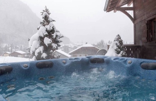 Montriond Chalet De Ski | Jacuzzi, vues imprenables, arret de bus, parking