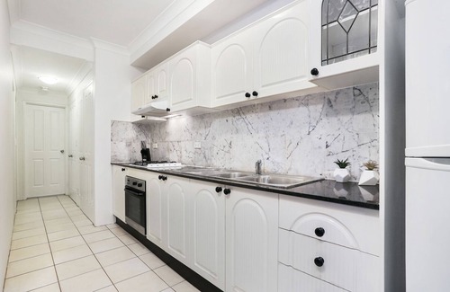 Kingsford Appartement | Appartement entier de 2 chambres dans un emplacement central