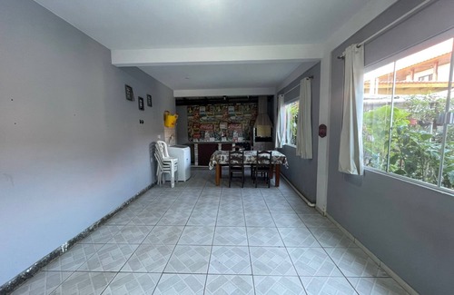 Alto Ribeirao Leste Maison | Entire 2 bedroom house close to Campeche beach and Morro das Pedras