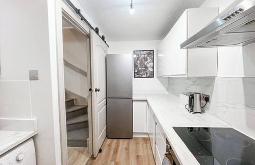 Barnet Maison | Entire 2 Bedroom House 7m To Station