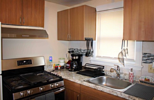 Southern Mattapan Appartement | ENTIRE 2BR APARTMENT IN A NICE QUIET NEIGHBORHOOD!