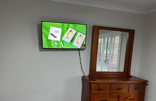 Tingalpa Maison | Entire 4BR House in Tingalpa
