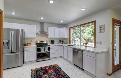 Des Moines Maison | Entire 5bd home in Des Moines Close Redondo Beach