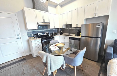 Oakville Appartement | 💖 Entire Apartment: 1BD+1BH · high ceilings · no cleaning fees · quiet place