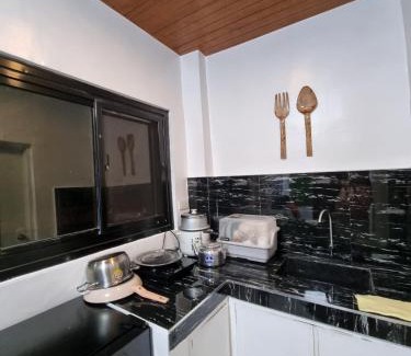 Baguio Appartement | Entire Apartment Baguio City - CS PINES Sunflower Unit