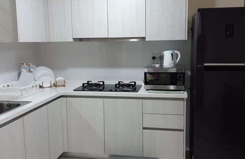 Central District Appartement | Appartement entier, N24-01, Centre commercial Mega Mid Valley, Autoroute Tebrau.