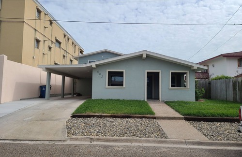 Port Isabel Maison | Entire Apartment w/ Private dock and porch in Port Isabel