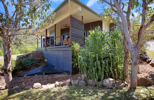 Keswick Island Maison | Entire beach house on Whitsundays Island