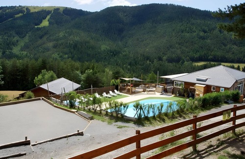 Seyne Maison | Entire Chalet Near Ski and Lake