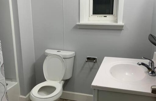 Niagara Falls Maison | Entire Condo Minutes from Niagara Falls (USA)