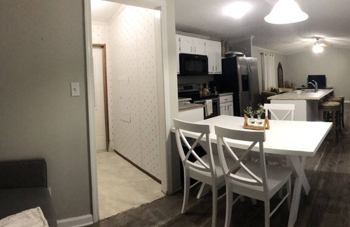 Chesterfield County Maison | Entire Cozy Mobile Home