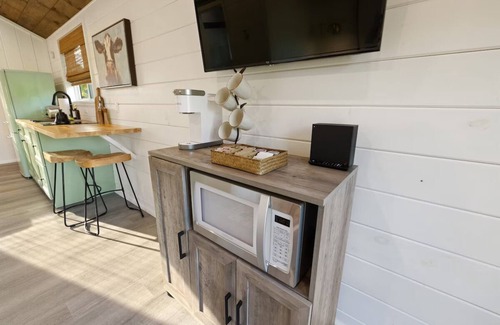 Lake City Appartement | Entire Farm Retreat Nearby Springs with 3 Cabins