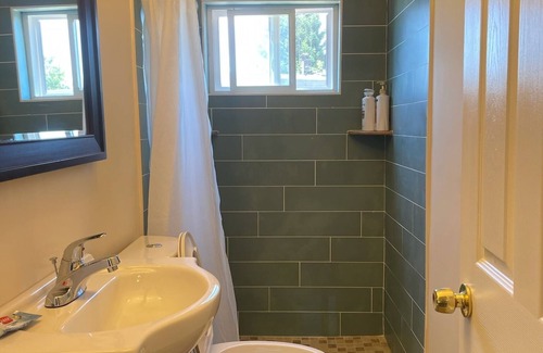 Newark Maison | ENTIRE floor apartment 4 bedrooms Newark New Jersey