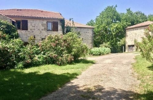 Clermont-Dessous Maison | Entire gîte countryside swimming pool