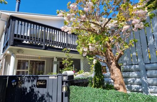 Johnsonville Appartement | Entire ground floor with full-privacy and family-friendly popular to ferry catchers