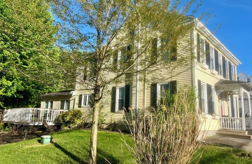 Ono Maison | Large Historic Home in a Small Town - very spacious and perfect for families!