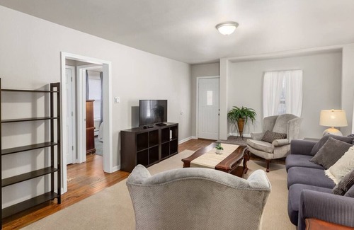 Hobart Maison | Entire Hobart Home Corporate Stay Internal name: 5510 Maple St