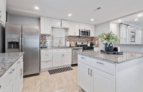 Havre De Grace Maison | Entire home, great location, no cleaning fee