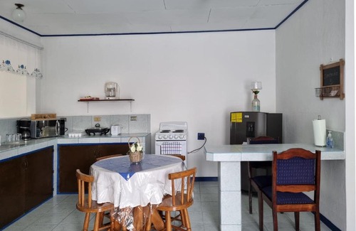 Villa Bonita Appartement | Entire Homy apartment for you, 5 min SJO Airport