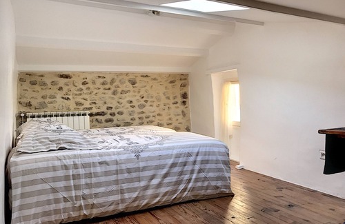 Grignan Maison | Maison entière en plein cœur de GRIGNAN avec jardin