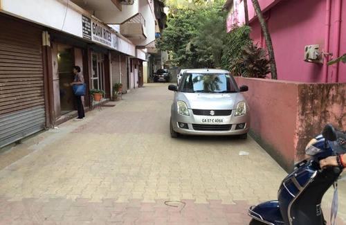 Panaji Appartement | Entire place for the family of 6 on ground floor at Miramar