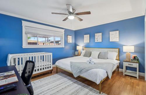 La Presa Maison | Entire Private 4-Bedroom Home w Gated Yard, Parking, King Bed, Available Now