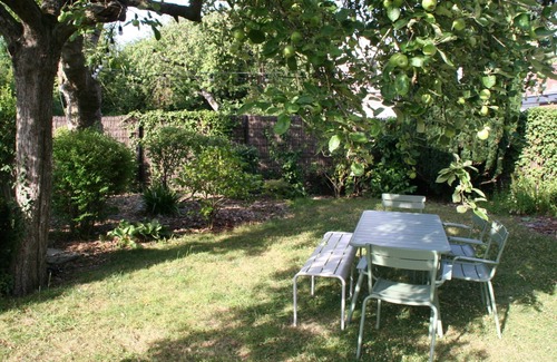 Mouvaux Appartement | Entire property: quiet apartment in former cookie factory with garden