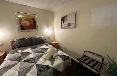St Kilda Appartement | Entire Studio Apartment in St Kilda FREE PARKING WIFI BEACH WALK