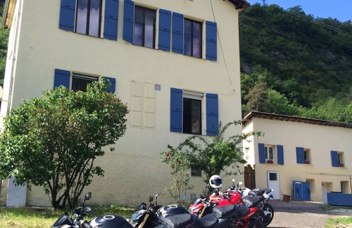 Puget-Theniers Villa | Villa entière 27 couchages, 2 piscines 45 minutes de Nice