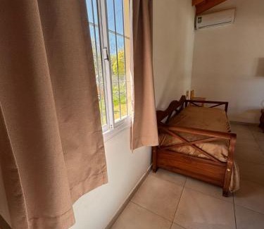 Las Rosas Chalet De Ski | Entre Algarrobos - Cabañas con pileta y naturaleza