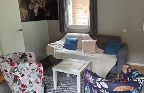 La Fleche Autre | Entre campagne et forêt à 900m du zoo et au pied des pistes cyclables