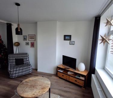 Arras Appartement | Entre les places, spacieux avec Parking Gratuit