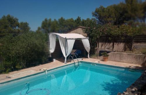 La Roque-d'Antheron Appartement | Entre Vignes & Piano "Symphonie" studio 4 personnes
