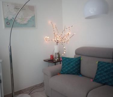 La Roque-d'Antheron Appartement | Entre Vignes & Piano "Symphonie" studio 4 personnes