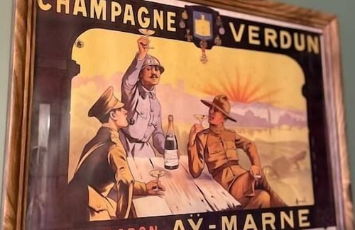 Verdun Appartement | ★Le Rétro 14-18 ★INSOLITE★44m2★T2★ Verdun★4pers.★