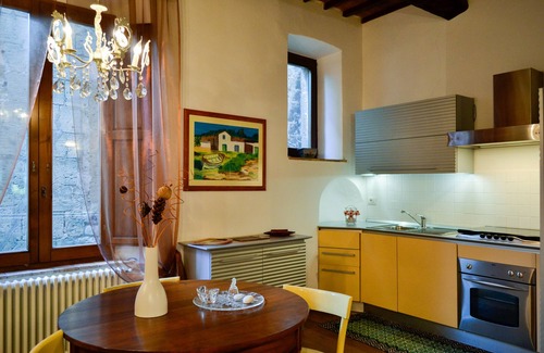 Pitigliano Appartement | Environnement propice à la détente, idéal pour les couples amoureux de la nature.