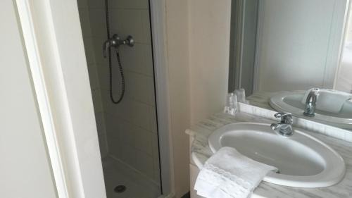 Mainvilliers Hôtel | Enzo Hotels Chartres Mainvilliers by Kyriad Direct
