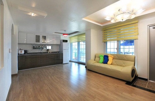 Irun-myeon Appartement | Eoullim Pension