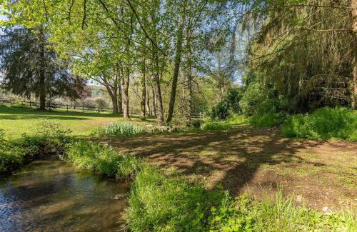 Vimoutiers Maison | Epicéas, piscine, tennis, lac