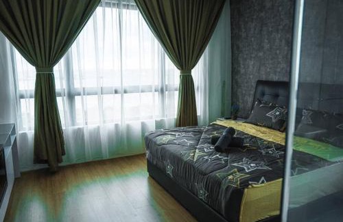 Bandar Baru Permas Jaya Appartement | Epic Marina View Puteri Harbour 3BR by Unique Home