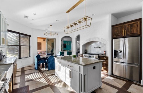 River Ridge Maison | Epic Retreat | Pool, Pickleball, Games, Playground