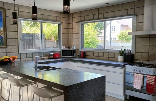 Bethlehem Maison | Epic Summer Staycation - Family-sized home with pool and gym