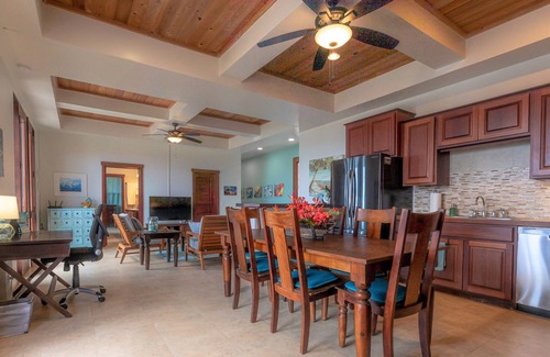 Estate Carolina Villa | SPECTACULAR views from every room! Very large 2-Bed, 2-Bath with AC.